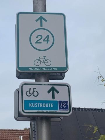 Apartmán Op Zestien Hippolytushoef Exteriér fotografie